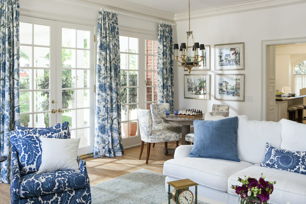 Dopamine decor with vibrant textiles by Decorilla designer, Lori D.