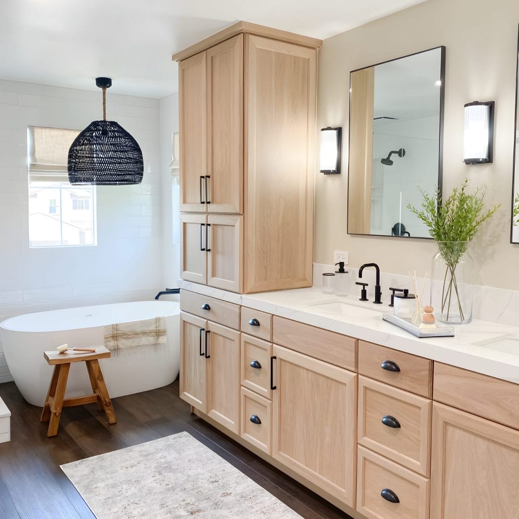 Farmhouse bathroom decor ideas by Decorilla designer, Laura R.