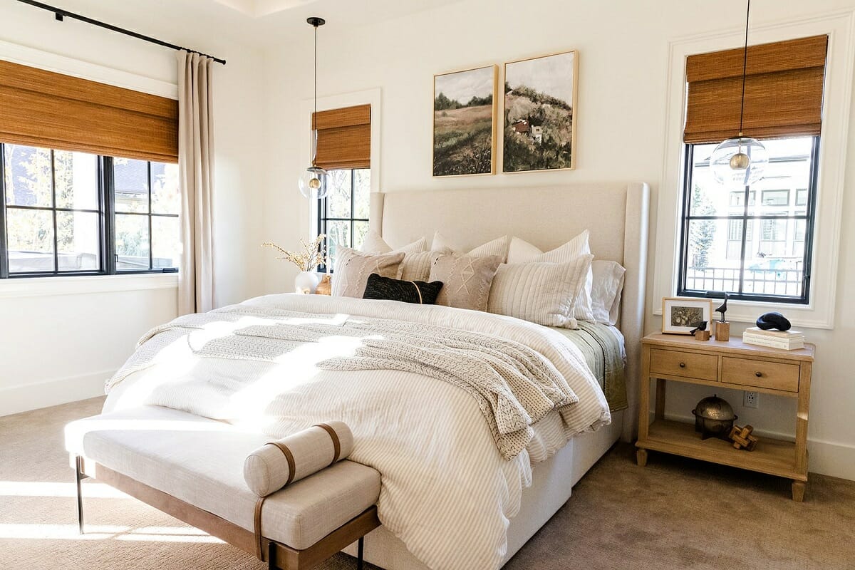 Neat organization of bedroom with cozy cabin interior design