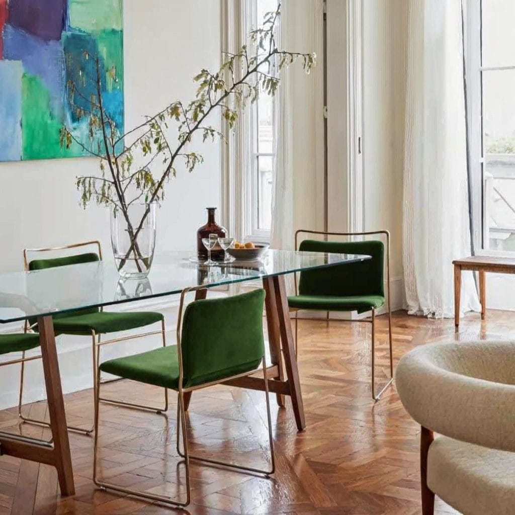 Dining table decor ideas by Decorilla designer, Federica P.