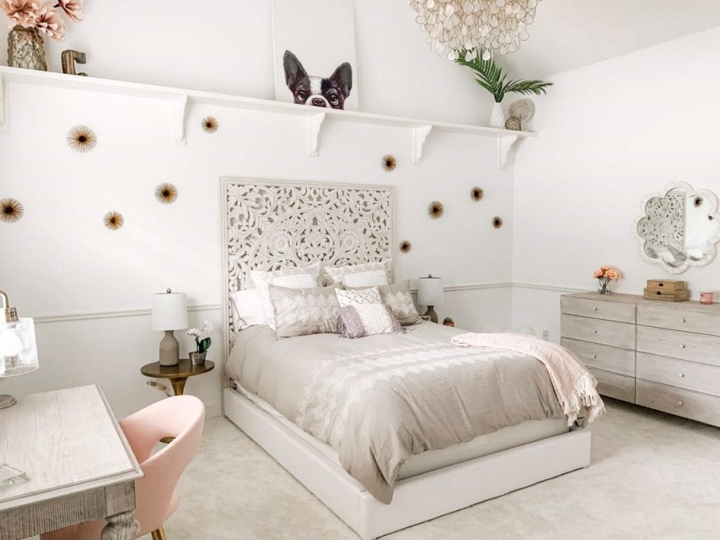 Cute room designs for teens by Decorilla