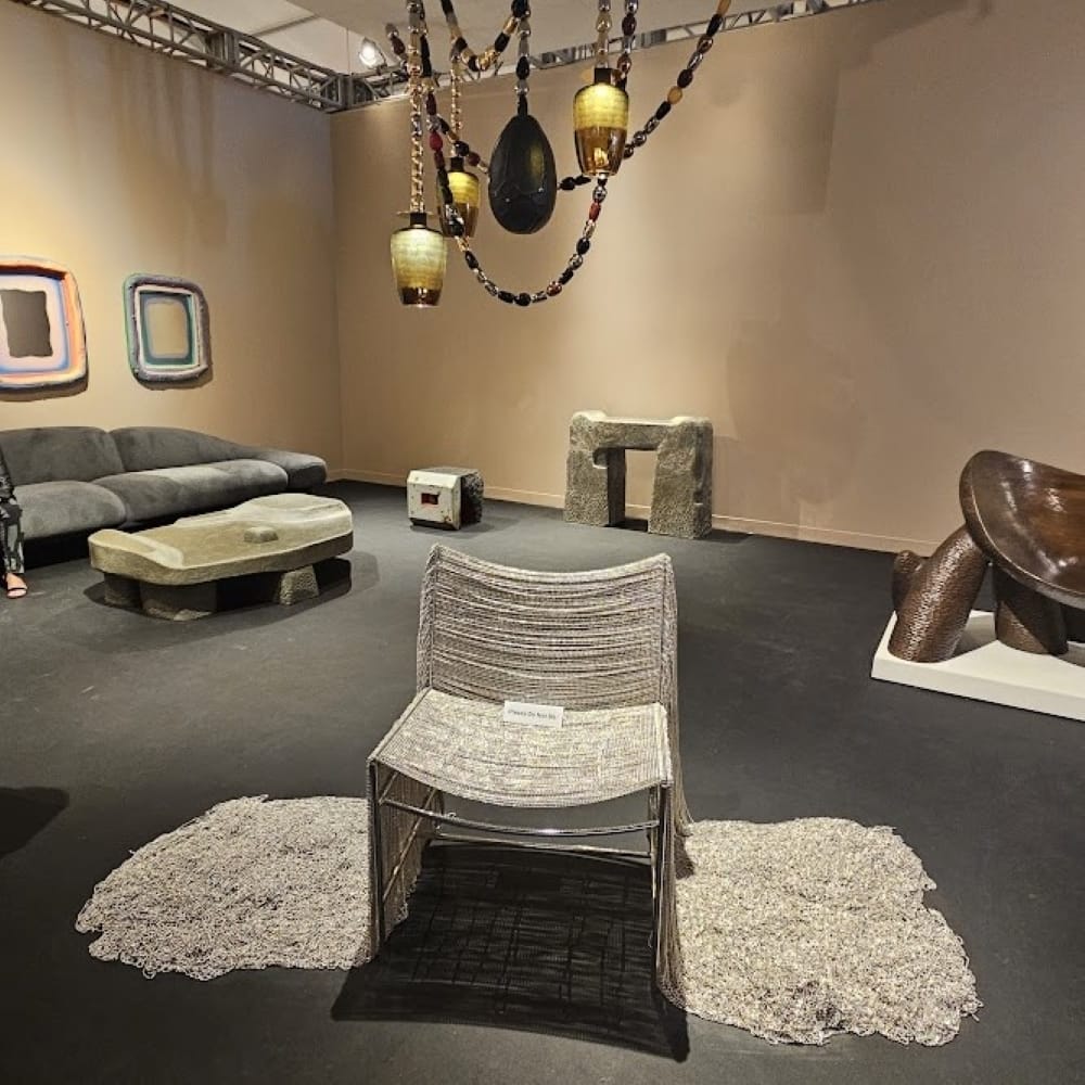 Frida Escobedo's Creek Chair, Design Miami 2023, photo courtesy of Decorilla