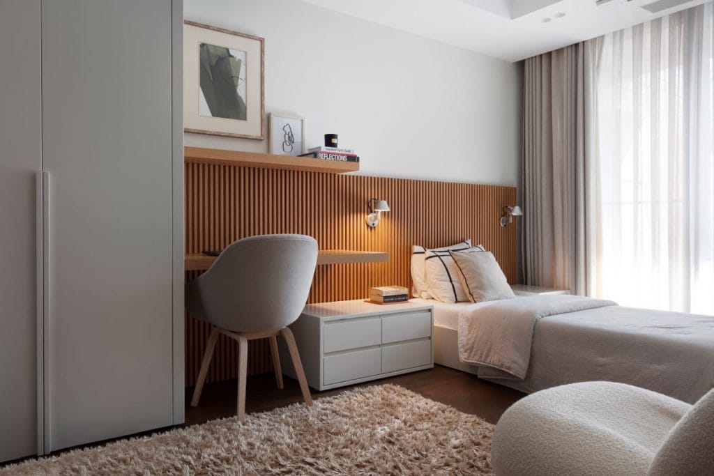 Modern minimalist bedroom design ideas for teens by Decorilla