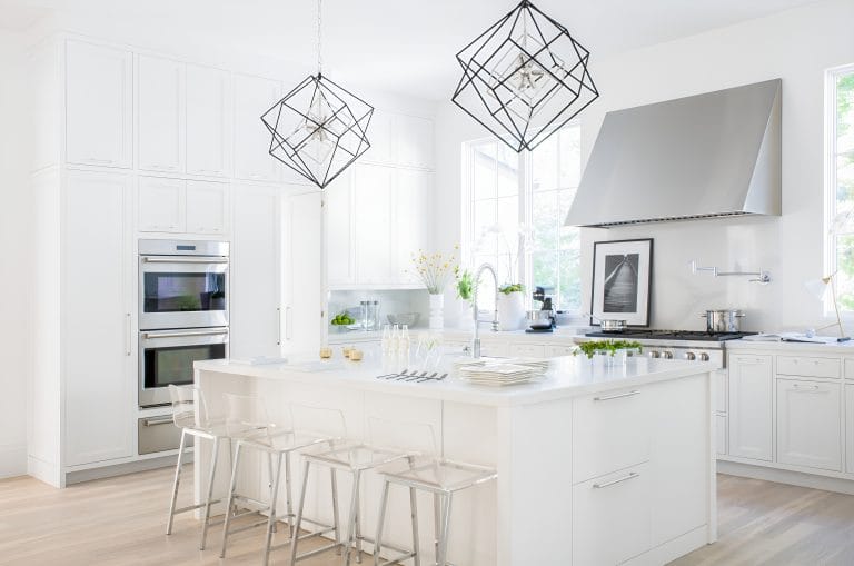 12 Most Stylish Range Hood Ideas for Your Dream Kitchen - Decorilla ...