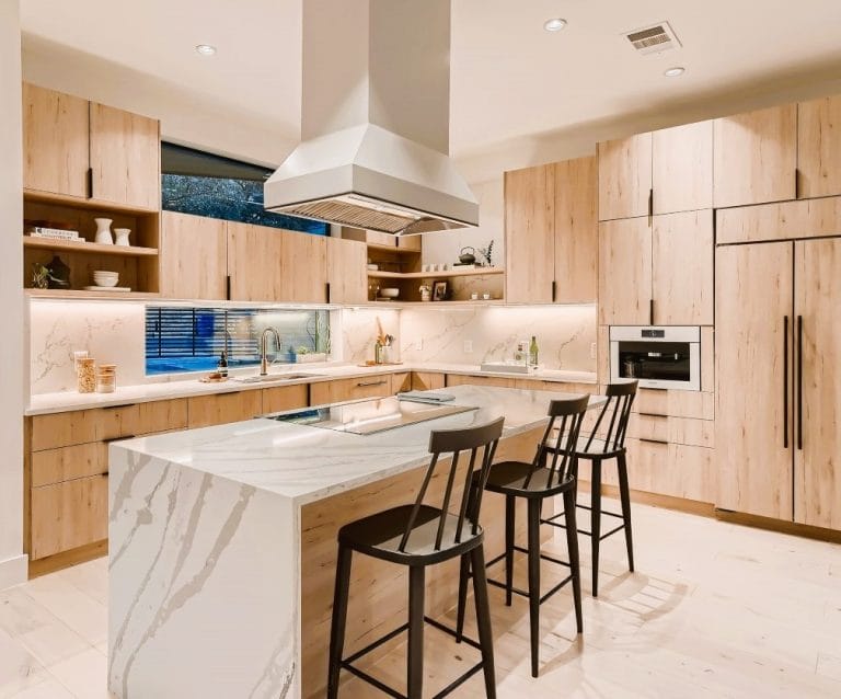 Open Shelving Kitchen: Create a Sleek and Stylish Culinary Space - Open-Shelf Penthouse Kitchen Living