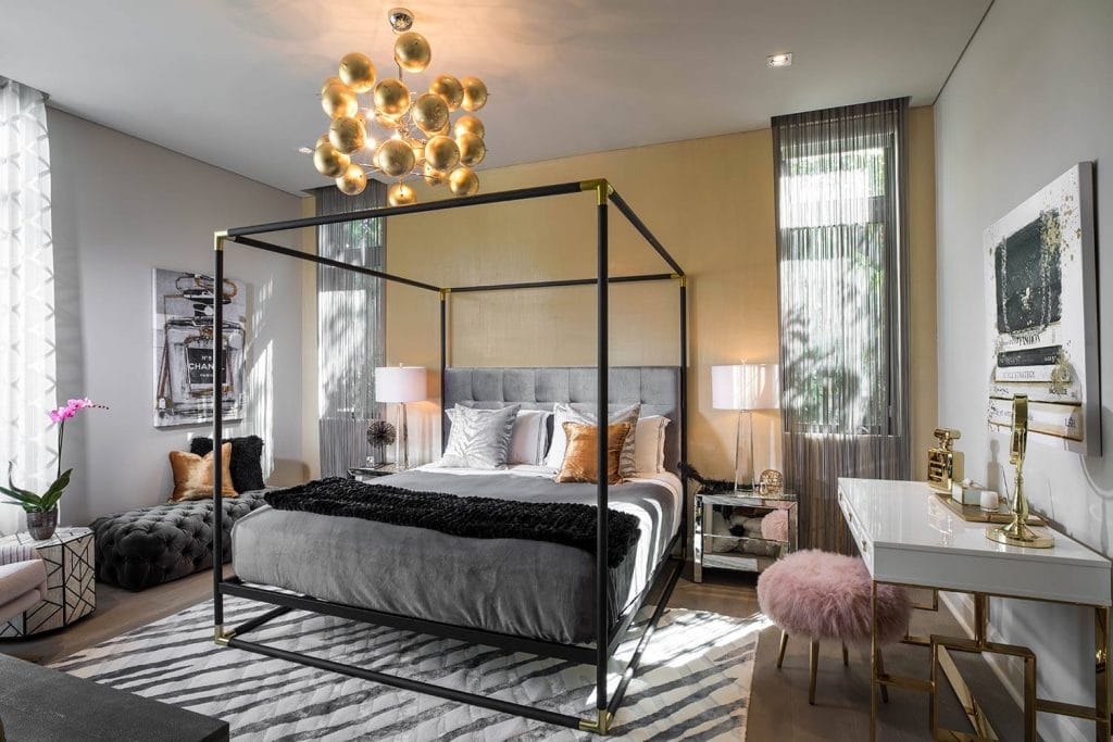 Glamorous decorative bedroom lights by DECORILLA designer, Renata P.