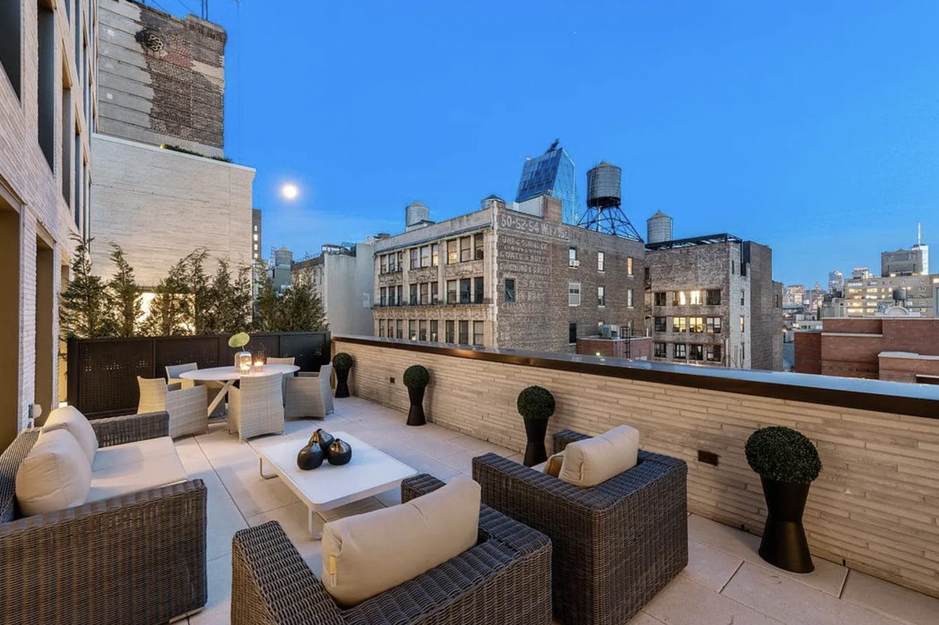 Outdoor decorating ideas for a large patio, by Decorilla designer Leanna S.
