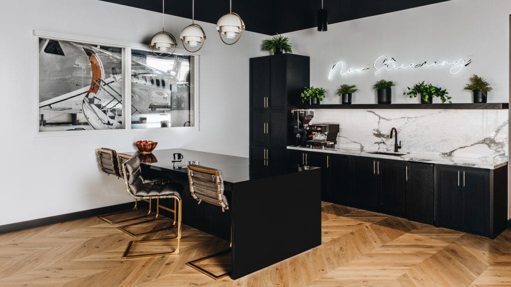 Mixing metal decor in a chic kitchen by Decorilla designer, Elizabeth T.
