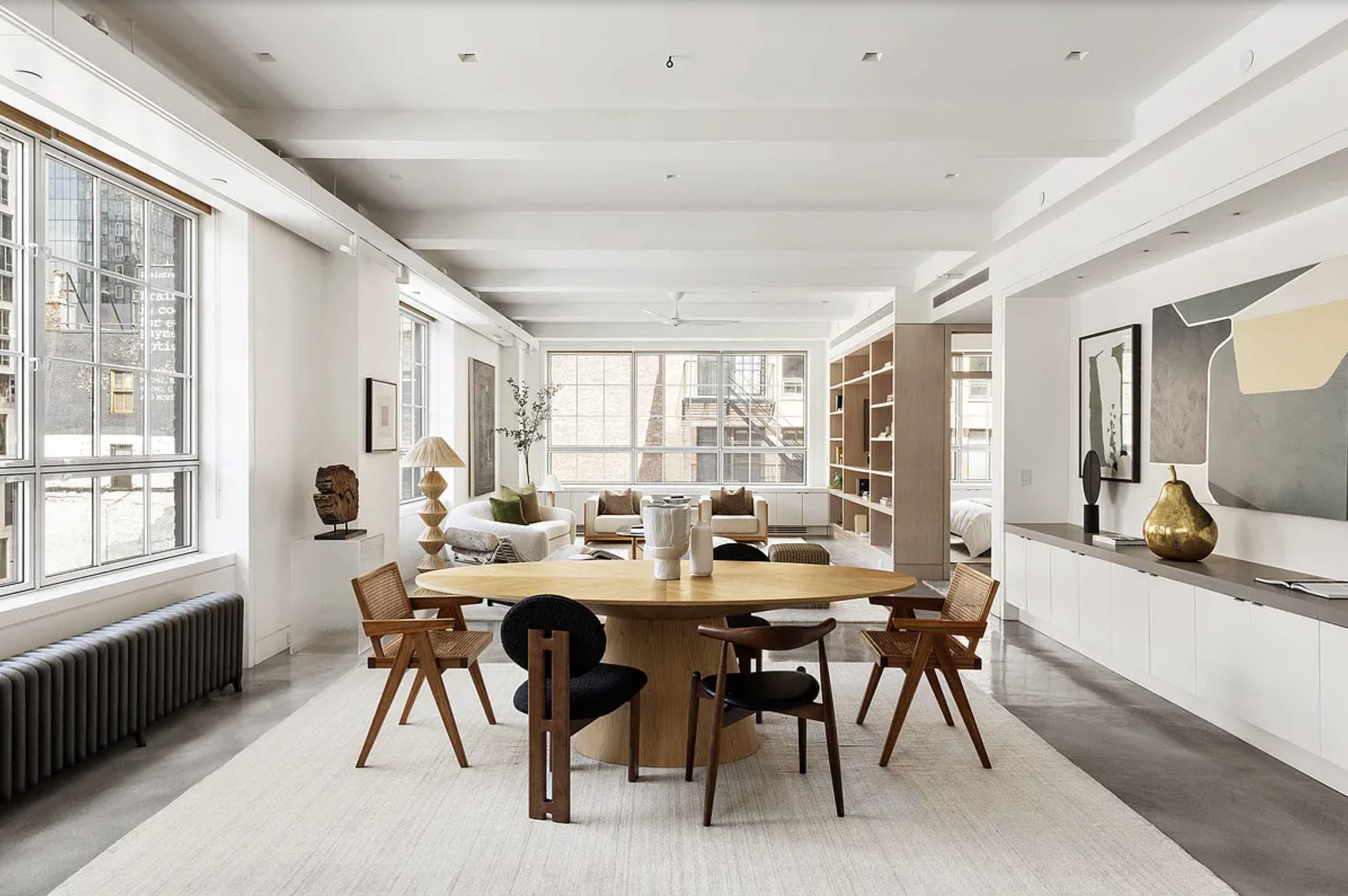 Contemporary dining room trends by Decorilla designer, Leanna S.