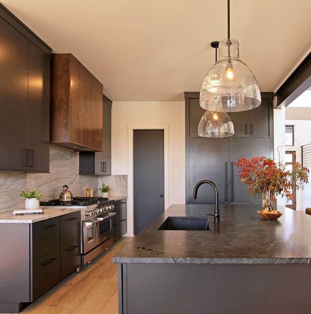 Decorating for fall in a kitchen by Decorilla designer, Lauren K. 