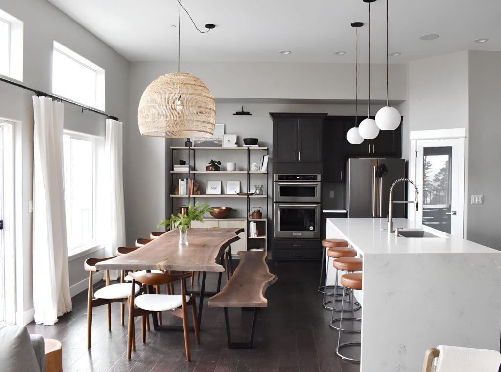 Dining room trends 2026 in an interior by Decorilla designer, Alyssa A.