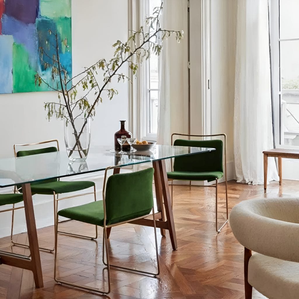 Retro dining table trends 2026 in a chic interior by Decorilla designer, Federica P_jpg