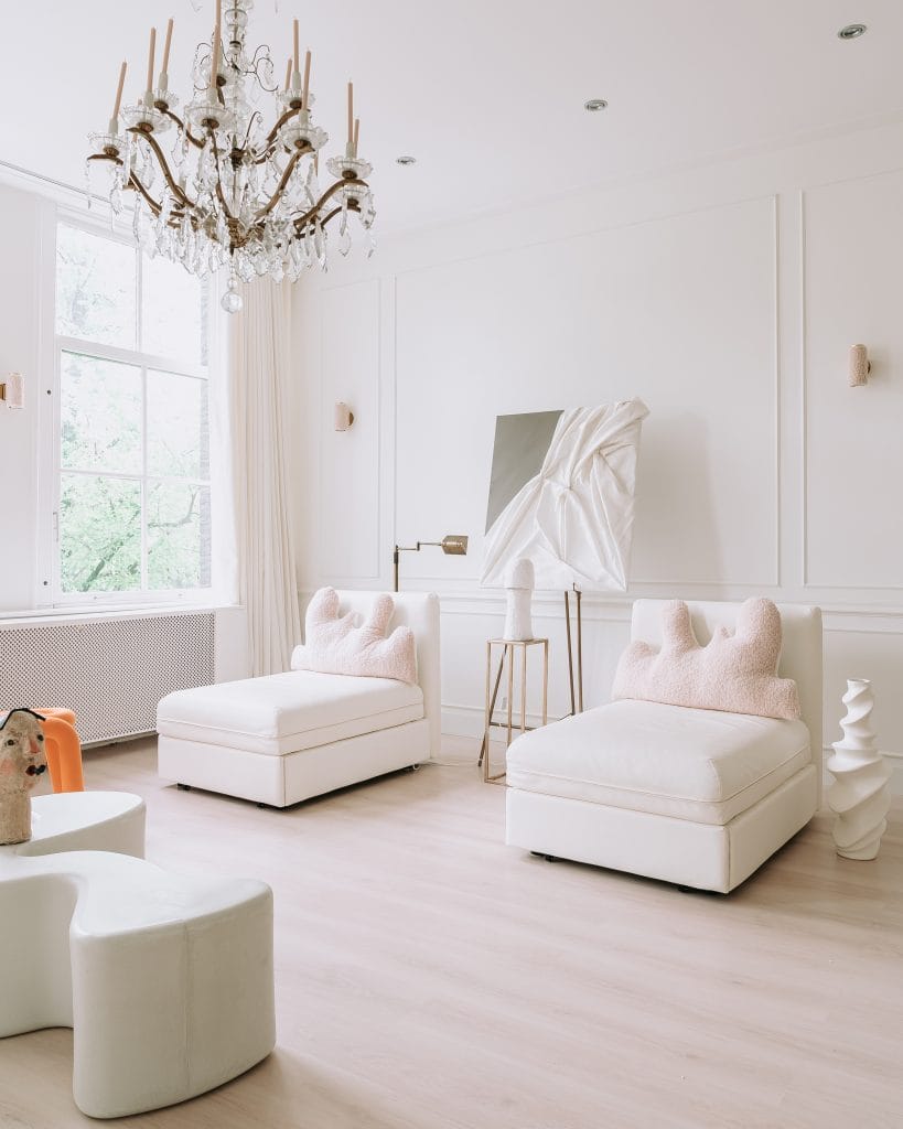 Interior design Barcelona - Unique living room by Decorilla designer, Sarvin B