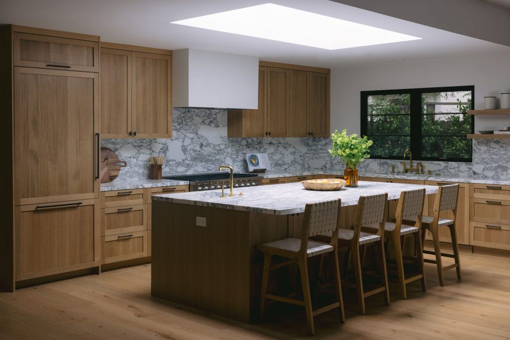 Contemporary kitchen countertop materials by DECORILLA designer, Carly M.