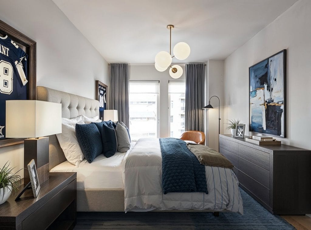 Contemporary boy bedroom by DECORILLA designer, Leanna S