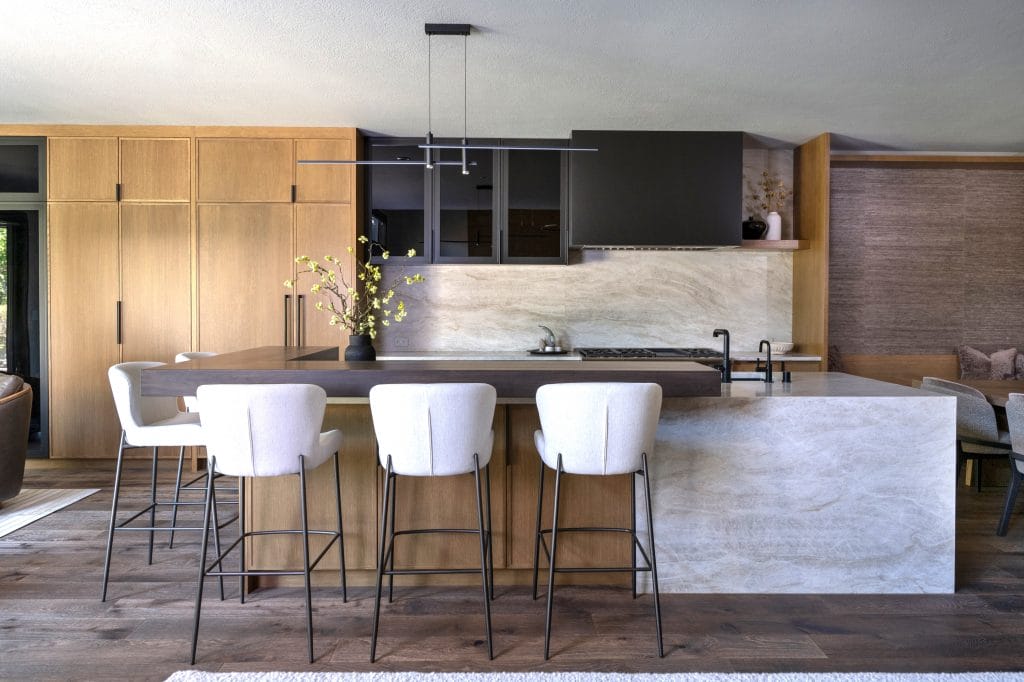 Kitchen lighting trends in an interior by Decorilla designer, Danielle E. 