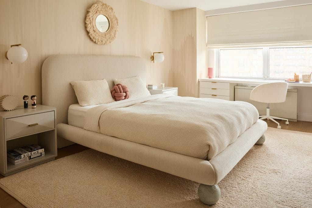 Timeless teenage girls room by Decorilla designer