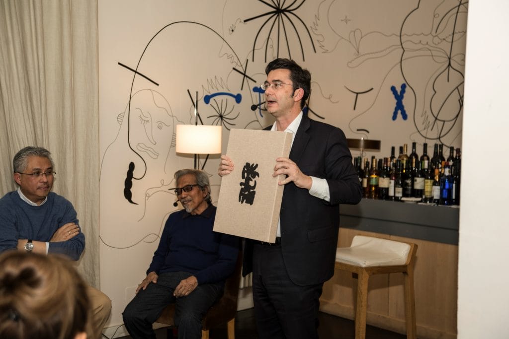 Presentation, image courtesy La Cama del Sol