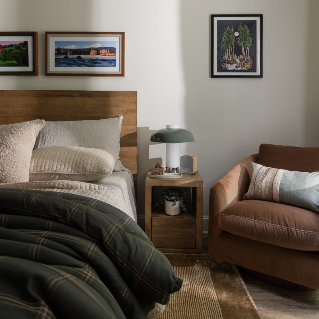 Earthy bedroom by Decorilla designer, Katrina M.