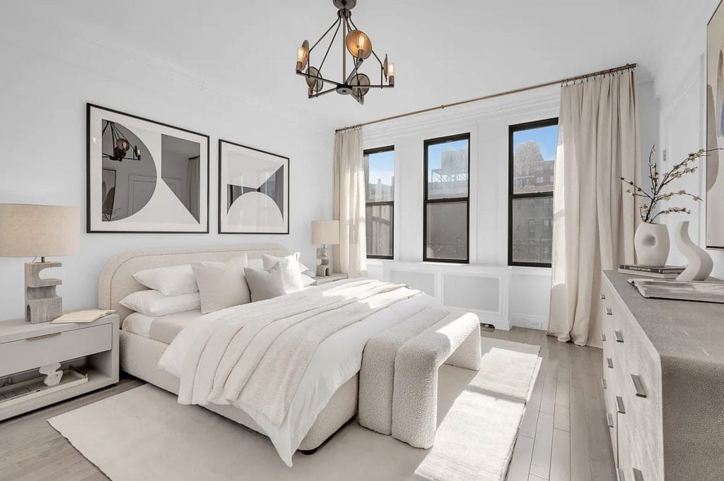 Modern organic bedroom by Decorilla designer, Leanna S.
