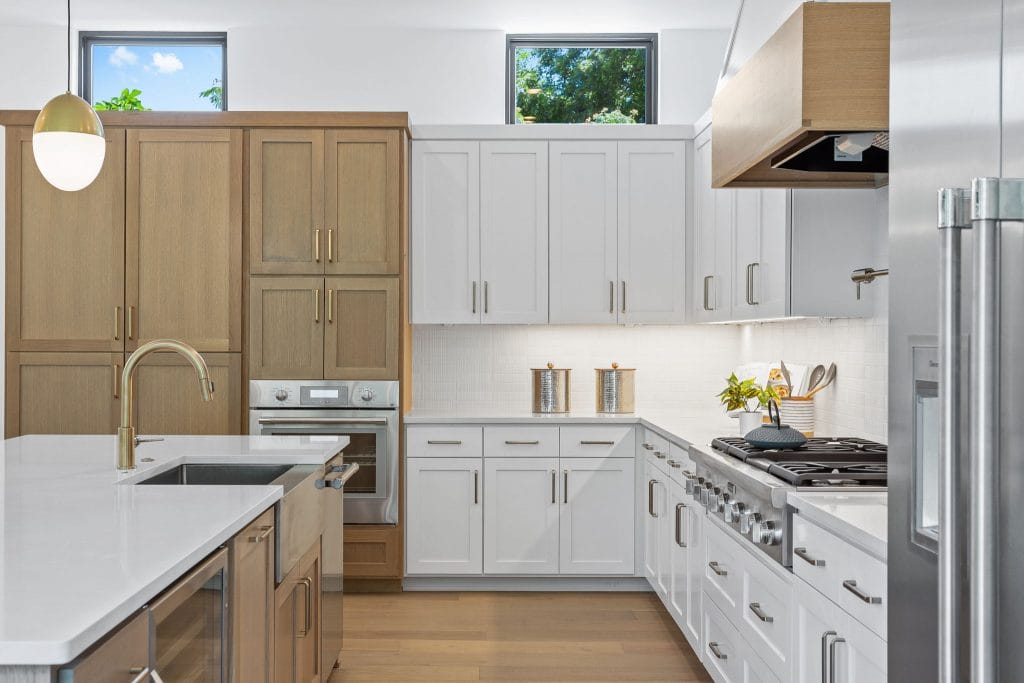 Kitchen in an open plan interior design by Decorilla designer, Amy A.