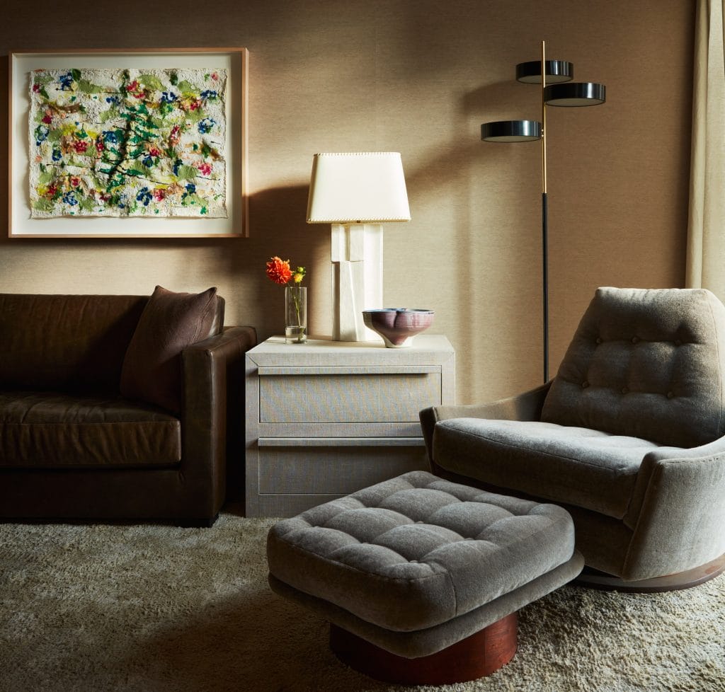 mid century modern living room design by Decorilla designer, Jonathan K.