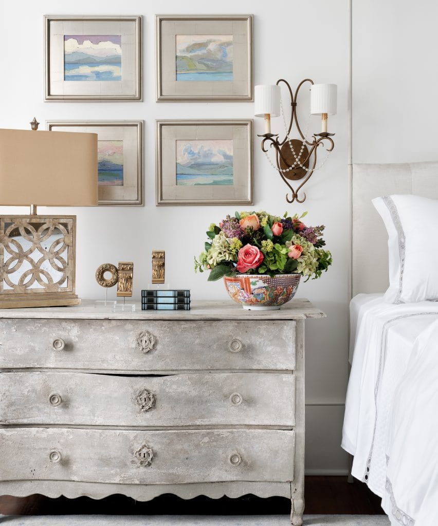 Traditional bedroom decor by Decorilla designer, Lauren L.