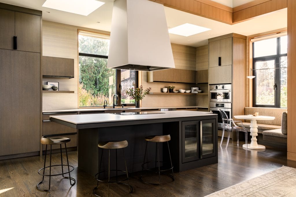 Trendy kitchen decor ideas by Decorilla designer, Matthew B.